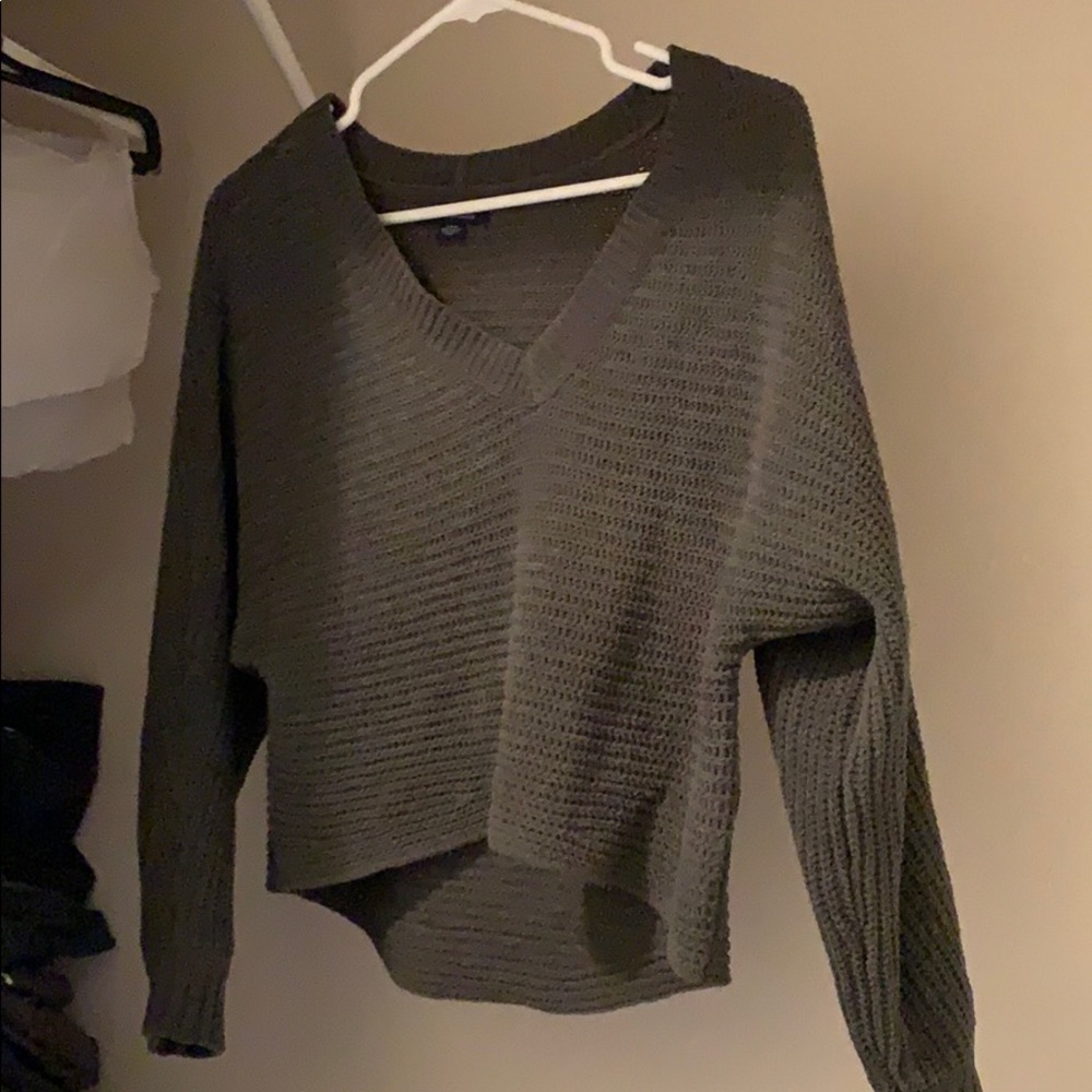 Crop sweater